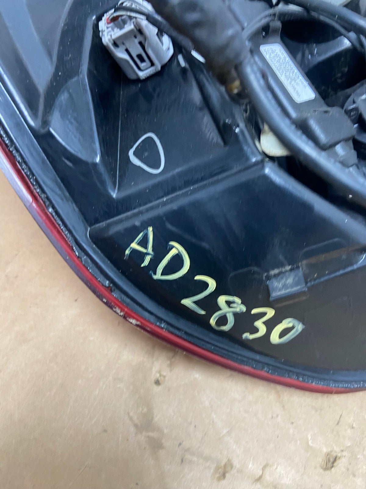 2020 2021 2022 2023 Ford Explorer Right Passenger Side Tail light AD2830 LK7