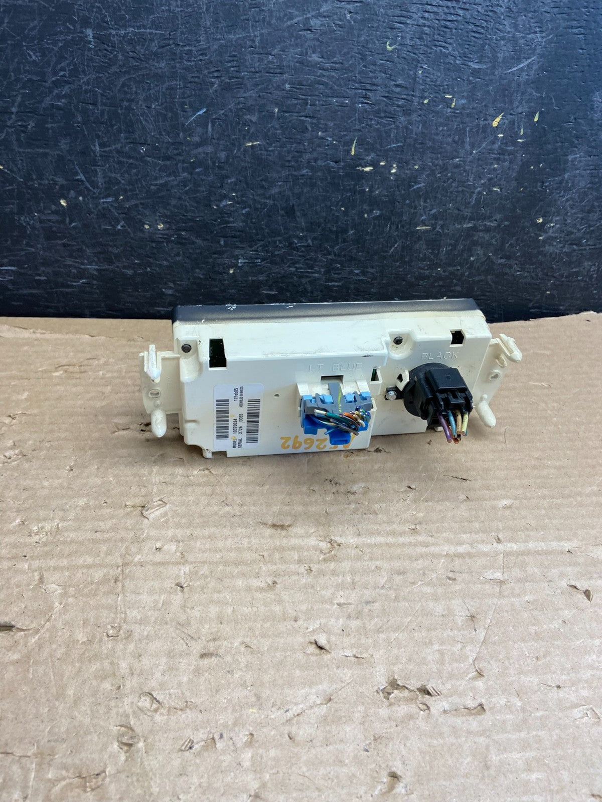 2003 to 2006 Chevrolet Silverado HVAC Heater Climate Control Module AF2692 DG3
