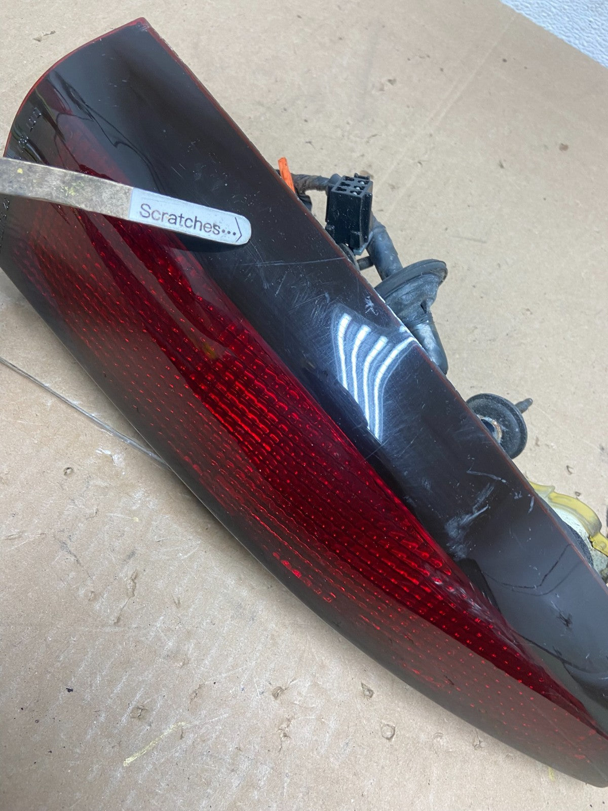 1995 to 2002 Cadillac Eldorado Left Driver LH Tail Light AE5066 DG3