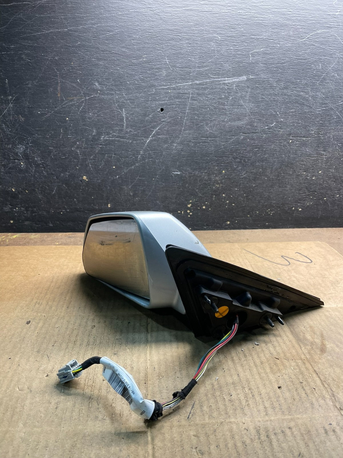 2008 to 2014 Cadillac CTS Left Driver Lh Power Door Mirror Oem Y4001 DG9