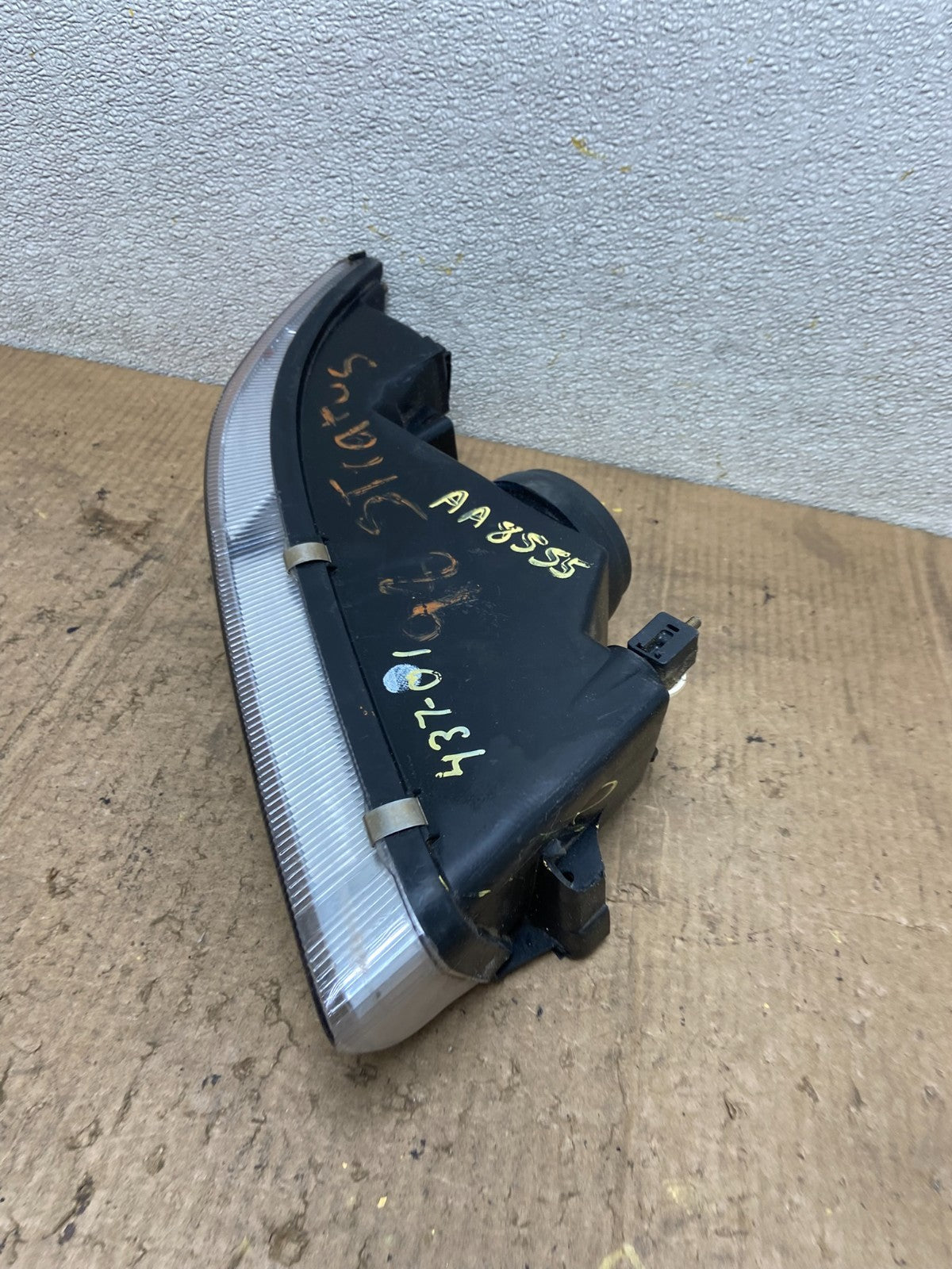 1995 to 2000 Dodge Stratus Left Driver LH Halogen Headlight AA8555 DW6