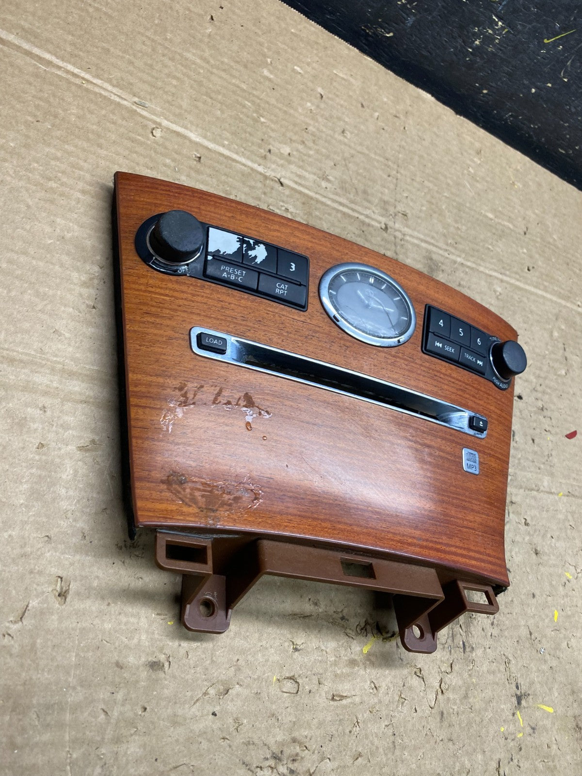 2006 to 2007 Infiniti M35 M45 Radio Audio Control Panel W9674 DG3