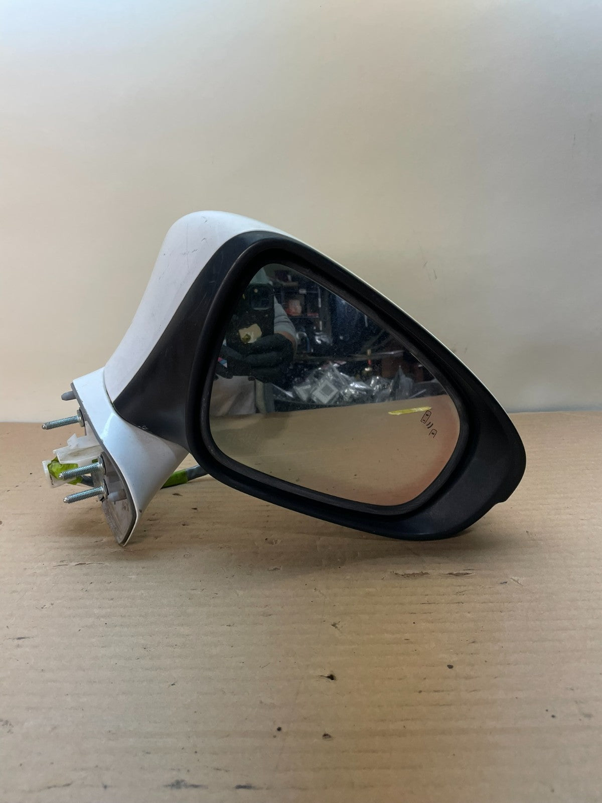 2013-2015 Lexus ES350 Right Passenger Blind Spot View Door Mirror AH8721 DG9