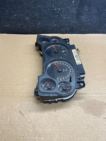 2007 2012 GMC Yukon Tahoe Sierra Speedometer Cluster Gauge AH1441 DG2