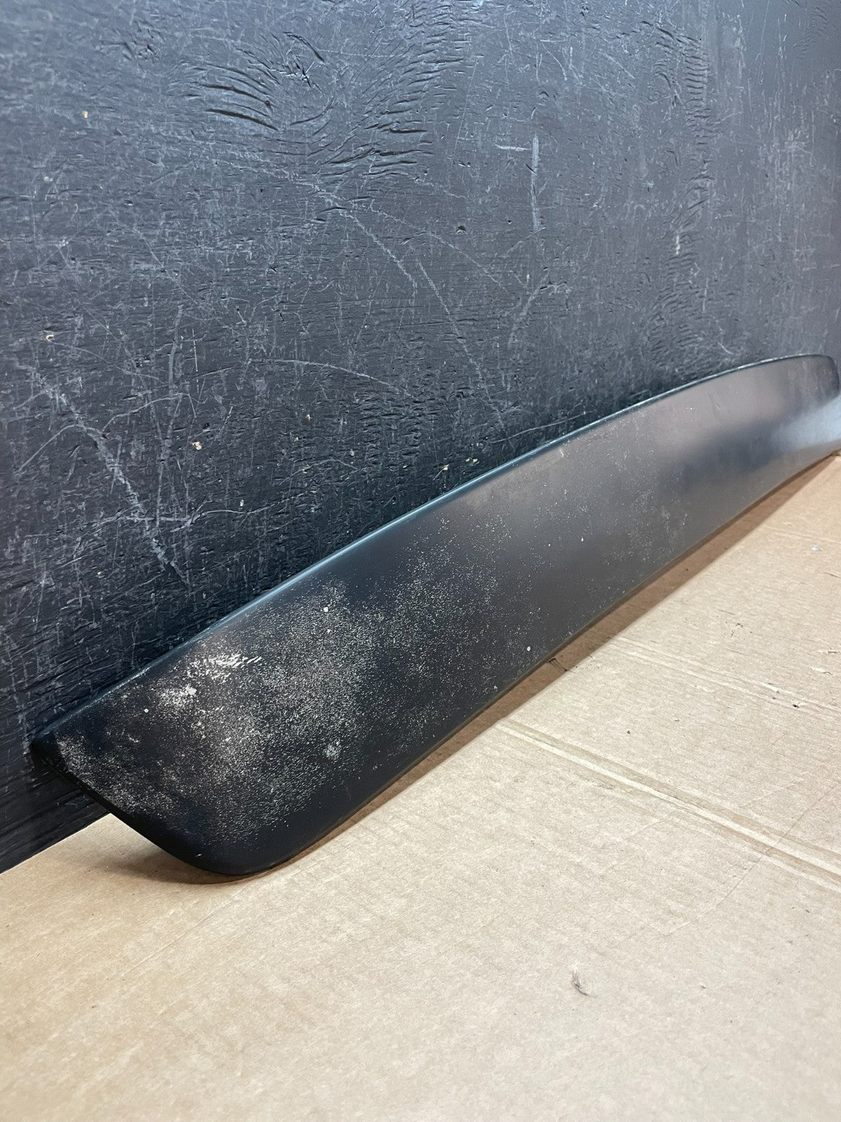 2006 to 2008 Kia Sorento Rear Wing Spoiler AE84582