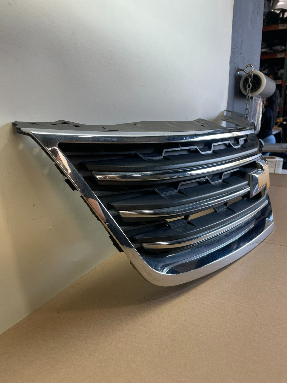 2013 to 2017 Chevrolet Traverse Front Upper Grill Grille AG2564 MS2