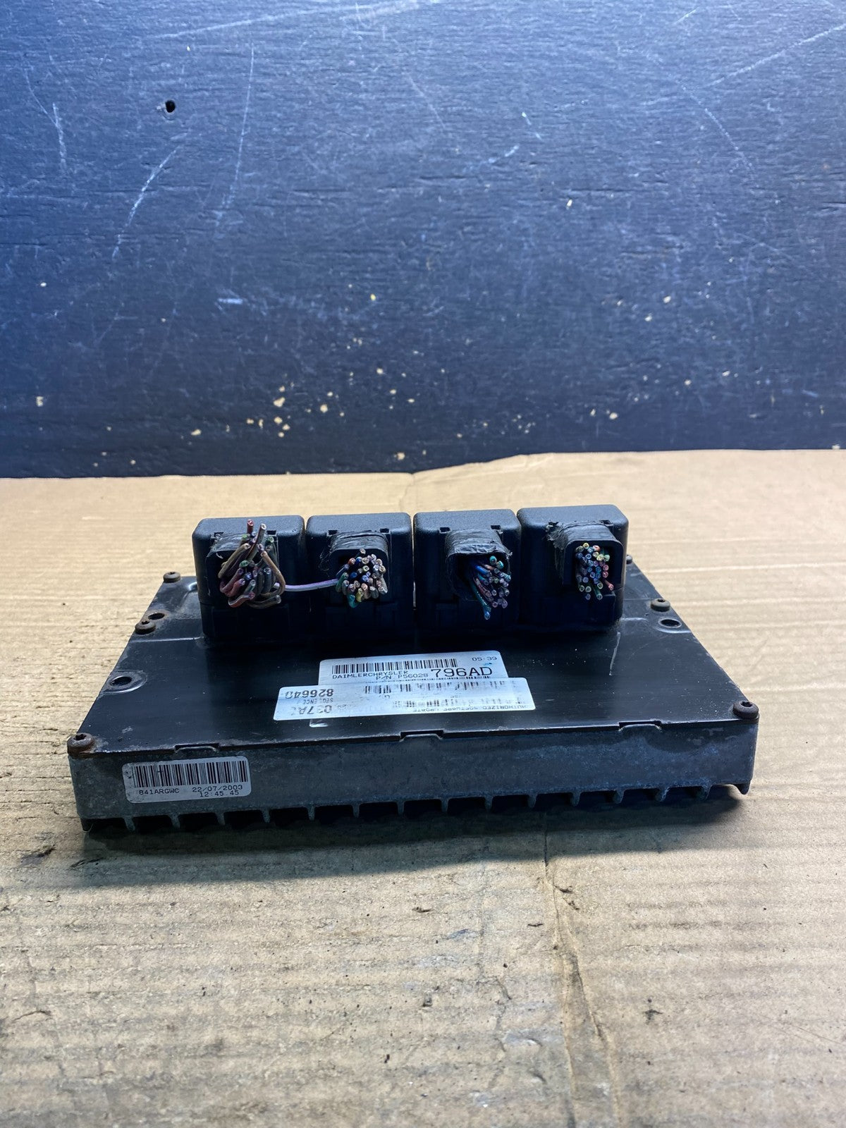 2004 Dodge Dakota 4.7L  Engine Computer Module ECM ECU Unit OEM aa7237 DG0