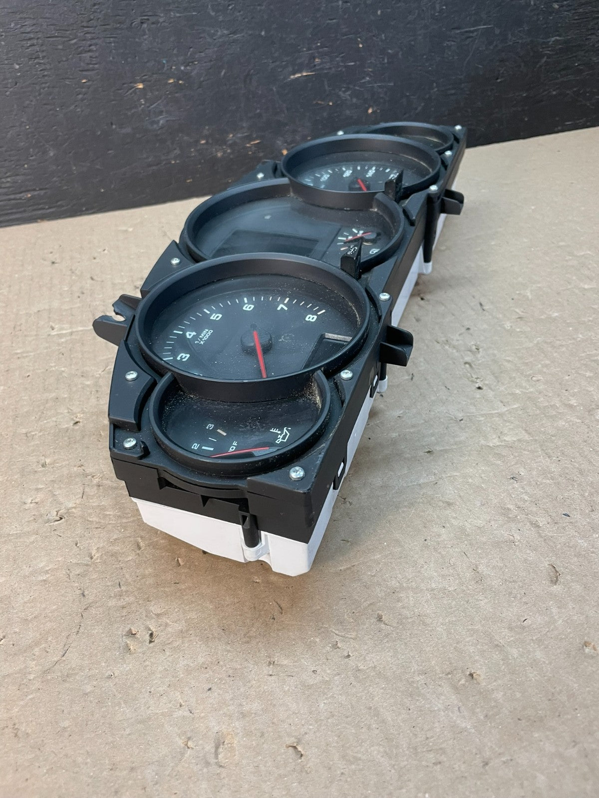 2008 2010 Porsche Cayenne Speedometer Instrument Cluster AE3395 DG1
