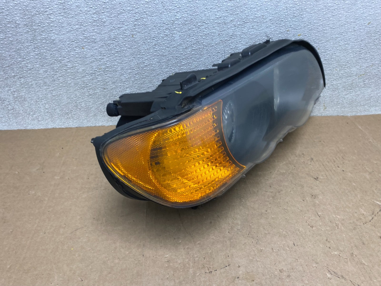 Xenon 2000 - 2003 Bmw X5 E53 Headlight Right Passenger RH Side OEM W8726 DW2