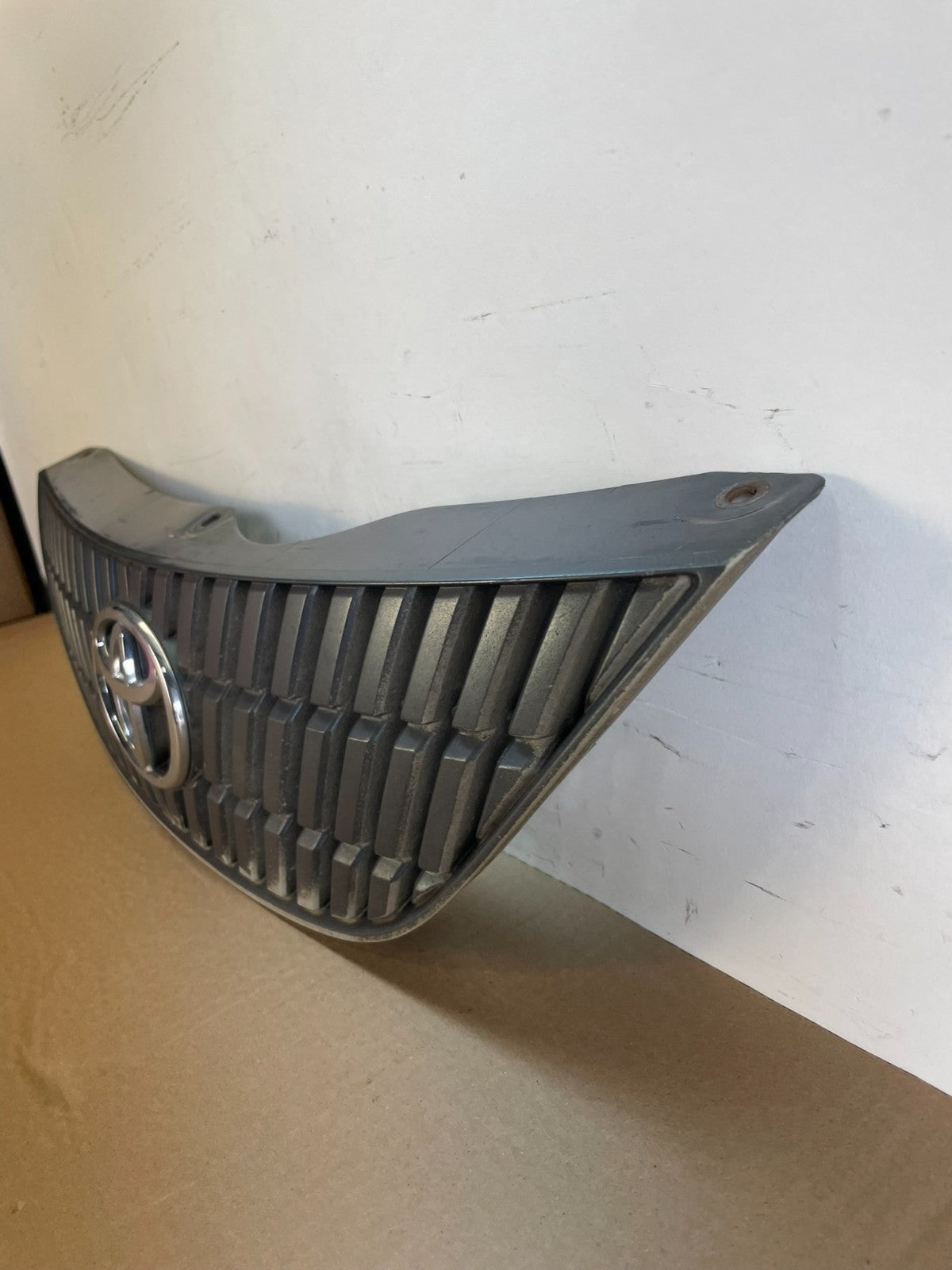 2004 to 2007 Toyota Solara Front Upper Grill Grille AH6463 DG1