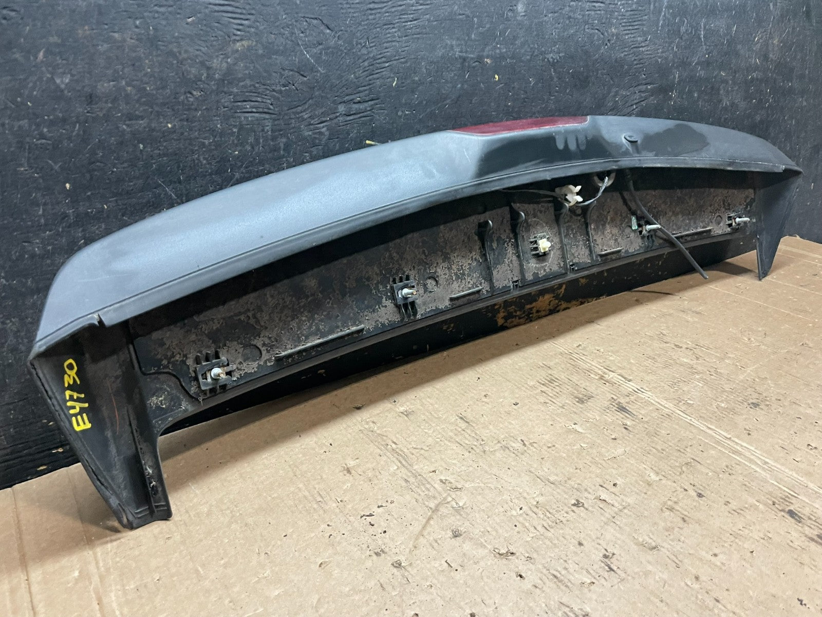 2007 to 2012 Dodge Caliber Rear Trunk Spoiler Z5964 DG6