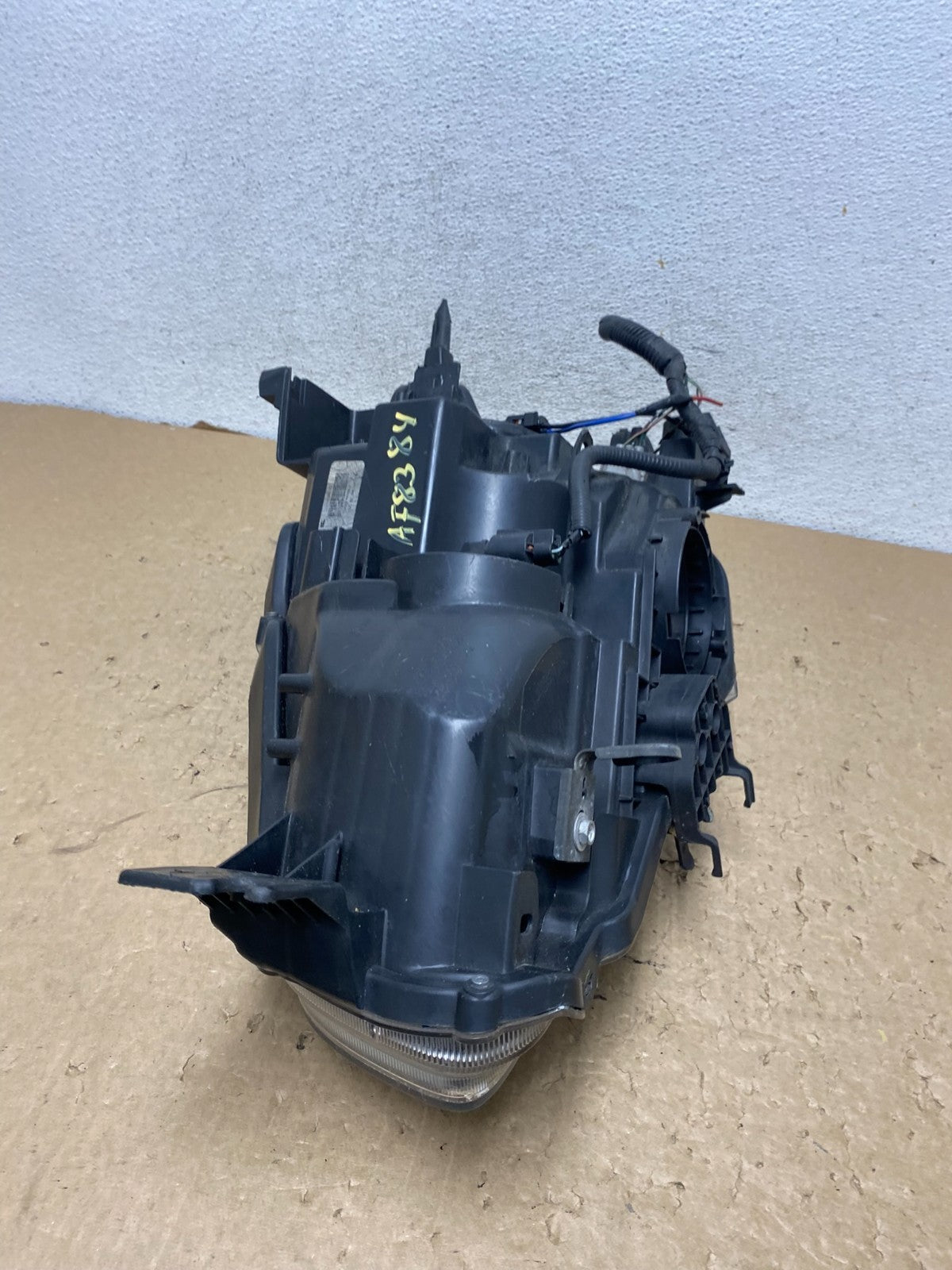 Halogen 2009-2014 Nissan Maxima Right Passenger Headlight AF8384 DW8