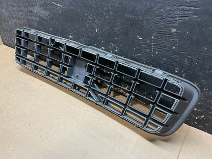 2003 to 2013 Volvo XC90 Front Upper Grill Grille Oem Y9472 DG6