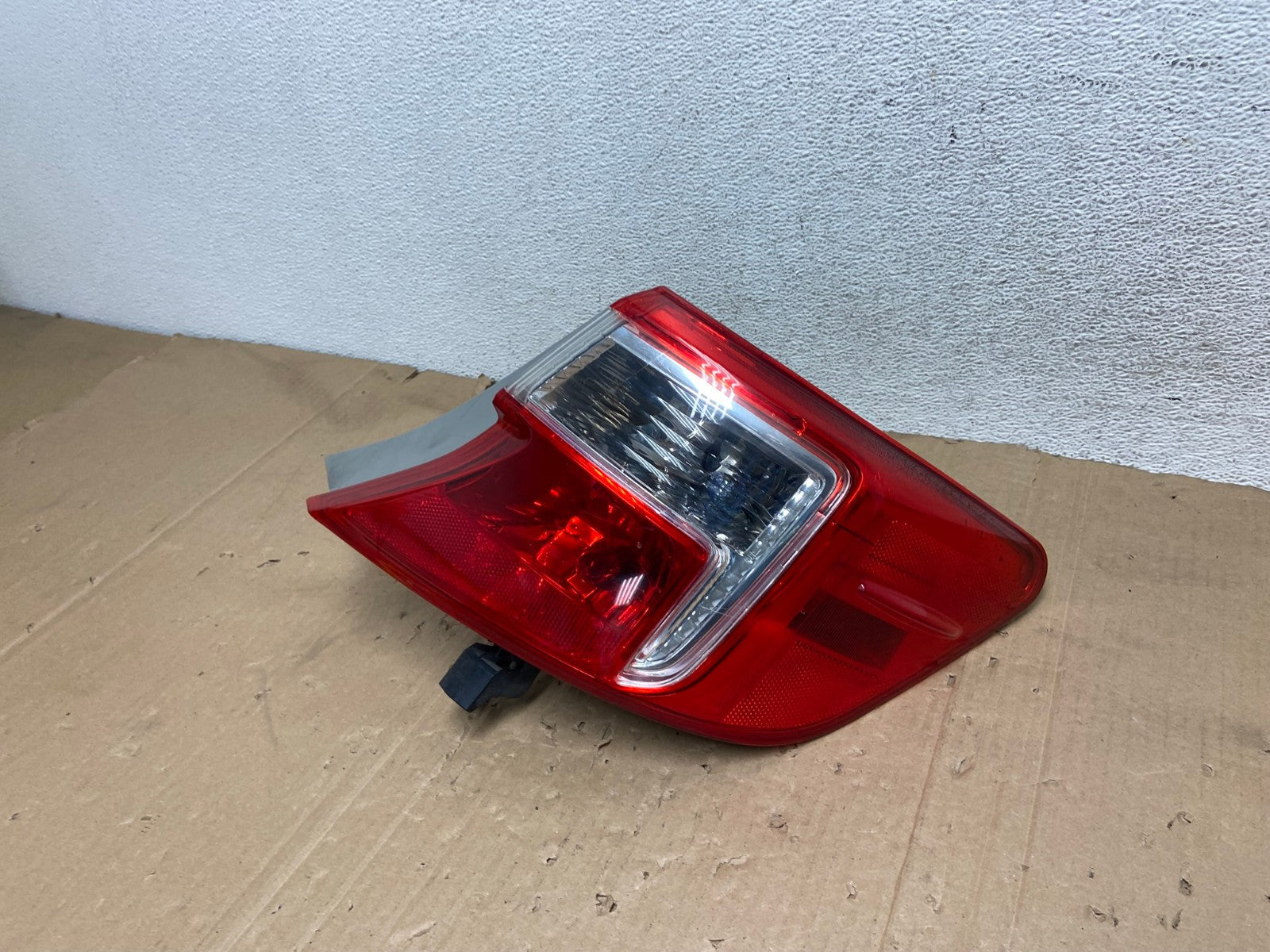 2012 2013 2014 Toyota Camry Right Passenger RH Side Tail Light AE9196 LK1