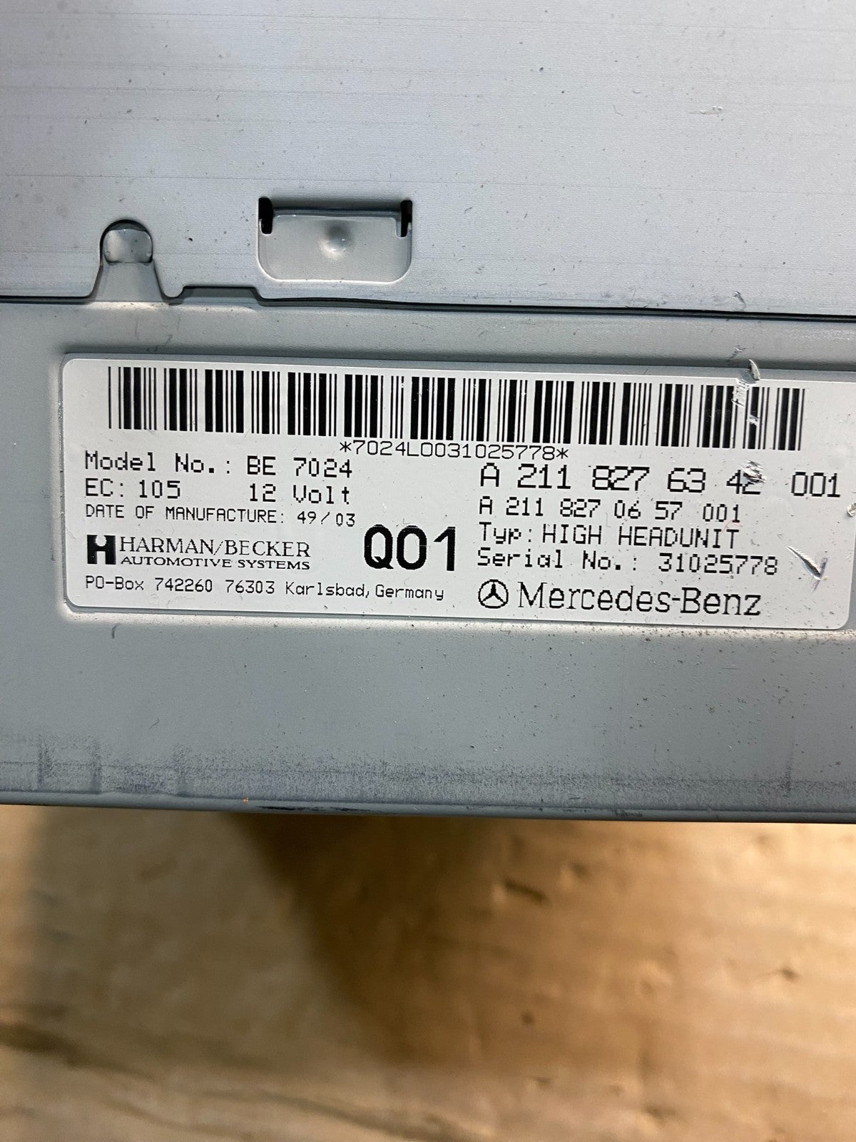 2003 2008 Mercedes E320 E350 Head Screen Display Radio CD Player Stereo ae81856