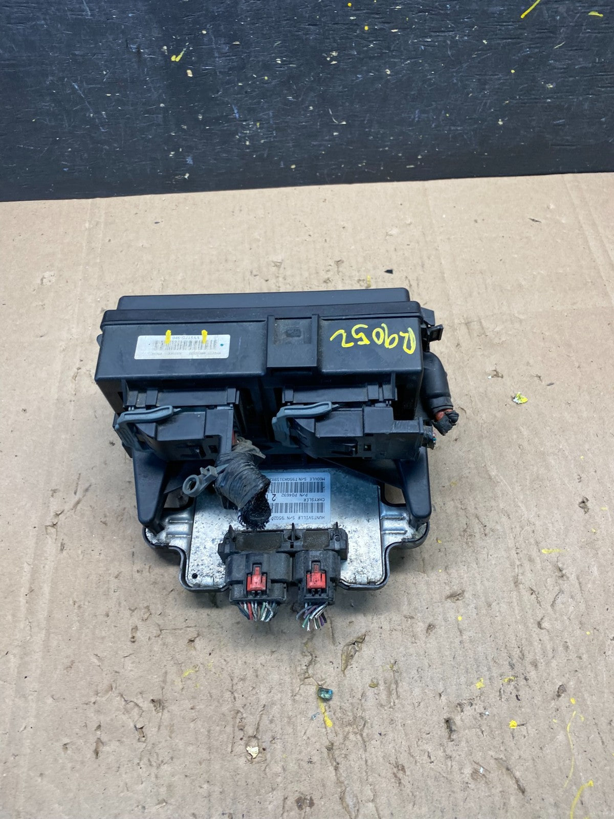 2009 Jeep Grand Cherokee Fuse Box Relay Panel BCM Body Control Module R9052 DG5