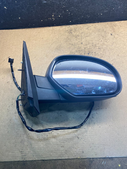 2009 to 2014 Gmc Yukon Right Passenger Turn Signal View Door Mirror OE AA2870 DG8