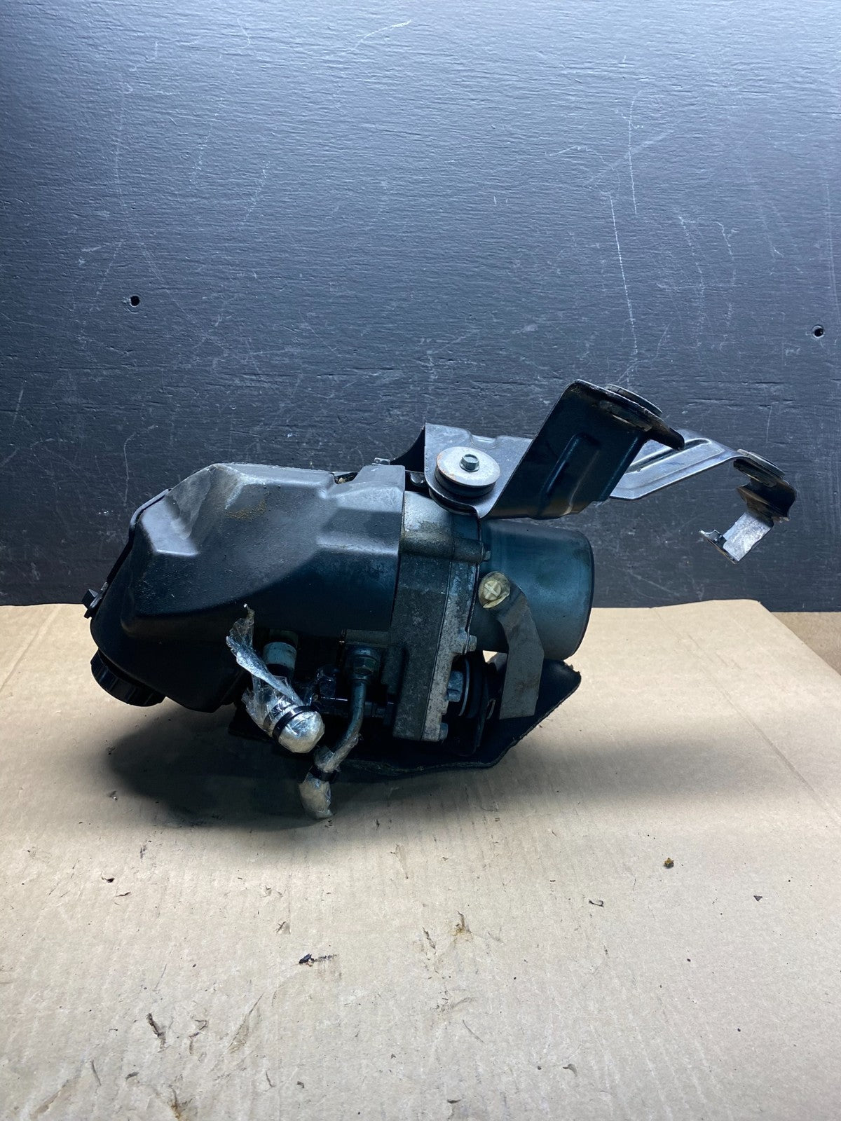 2015 - 2018 Nissan Altima Power Steering Pump Motor Unit AE7905 DG1