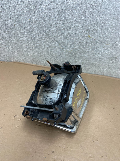 2001 to 2002 Nissan Quest Left Driver LH Side Halogen Headlight AA9897 DW9