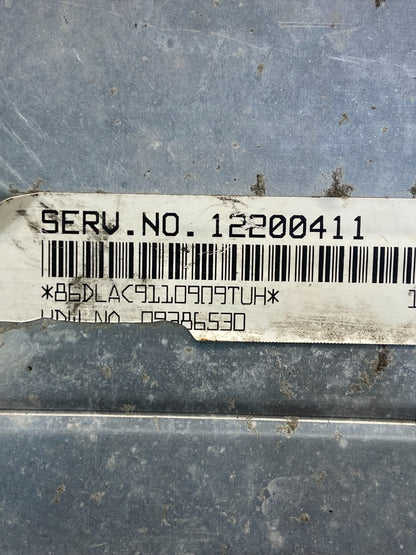2001-2002 Silverado Tahoe Engine Computer Module 12200411 ECM ECU AF9212 DG2