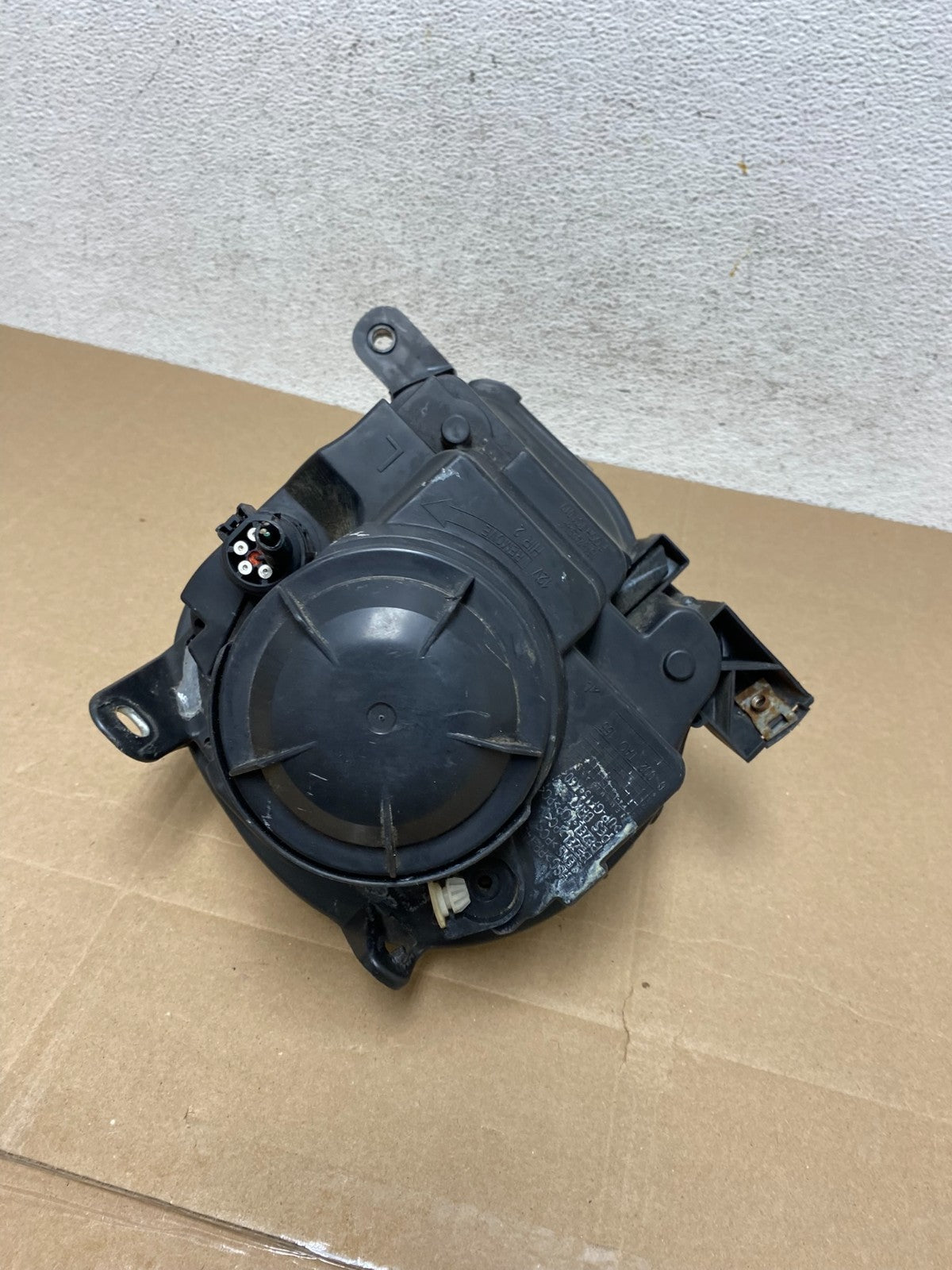2012 to 2017 Fiat 500 Left Driver LH Halogen Headlight AE4834 DW7