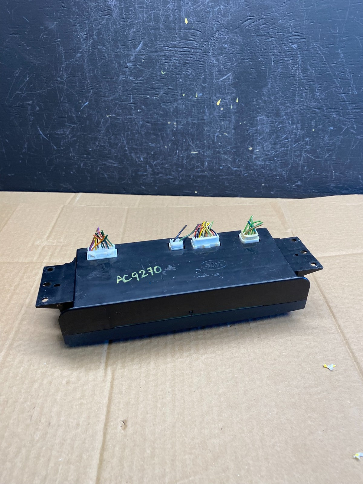 2008 to 2009 Land Rover Range LR3 AC Heater Climate Control Module AC9270 DG4