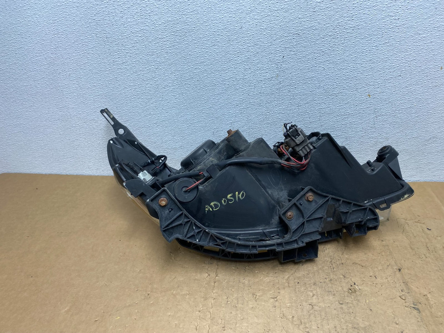 2009-2013 Subaru Forester Left Driver LH Halogen Headlight AD0510 DW7