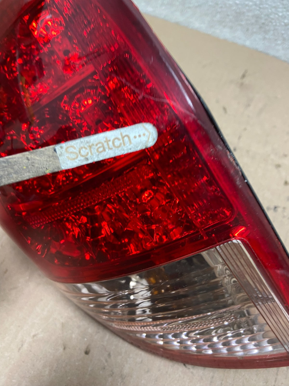 2006 2007 2008 Toyota Rav4 Left Driver LH Side Tail Light X9284 PS4
