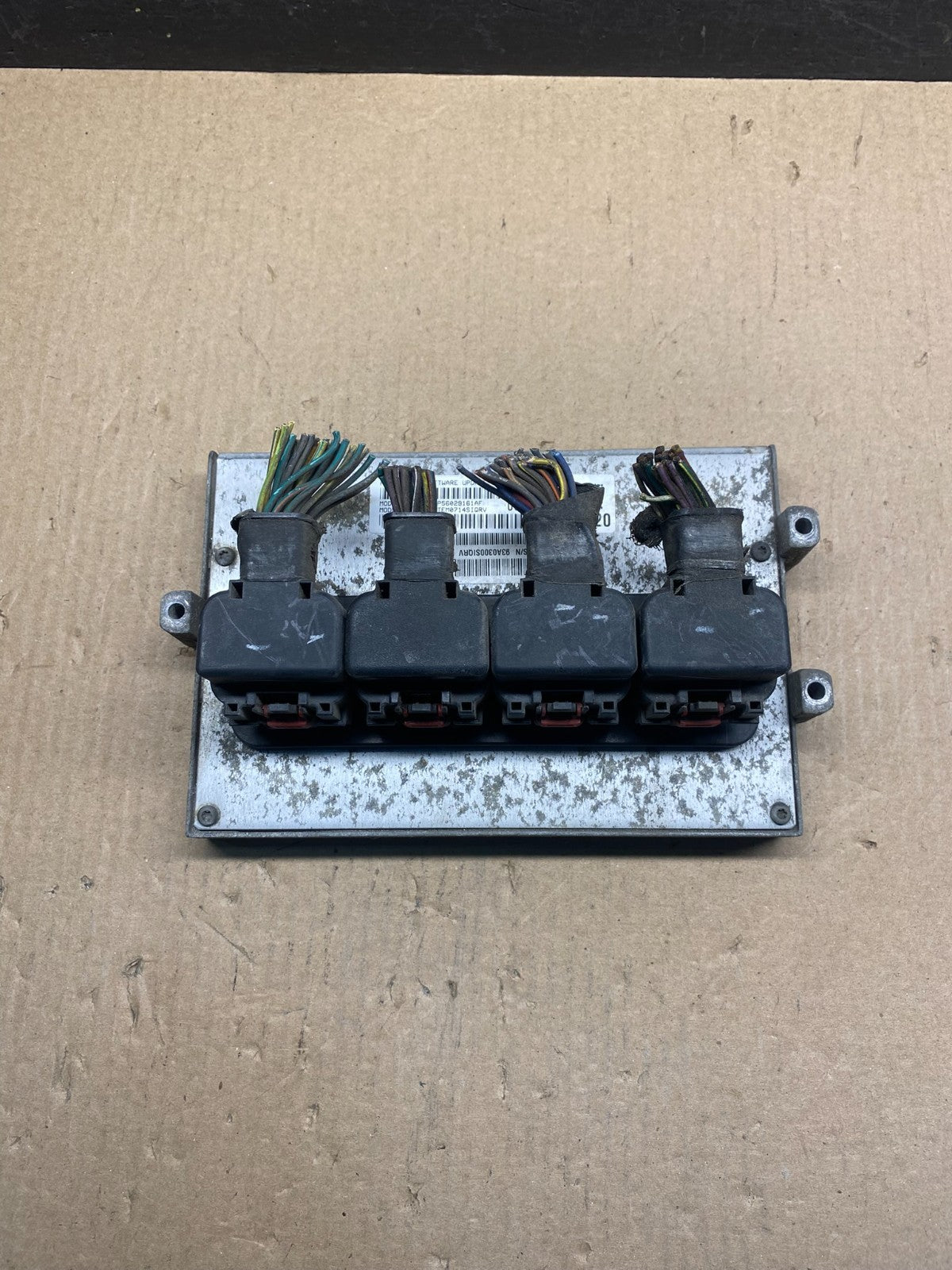 2004 Dodge RAM 1500 5.7L ECU ECM Engine Control Computer p56029161AF AH3326 DW0