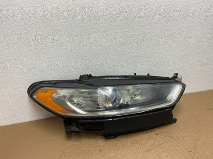 2013 to 2016 Ford Fusion Right Passenger Rh Side Headlight AB6605 DW0