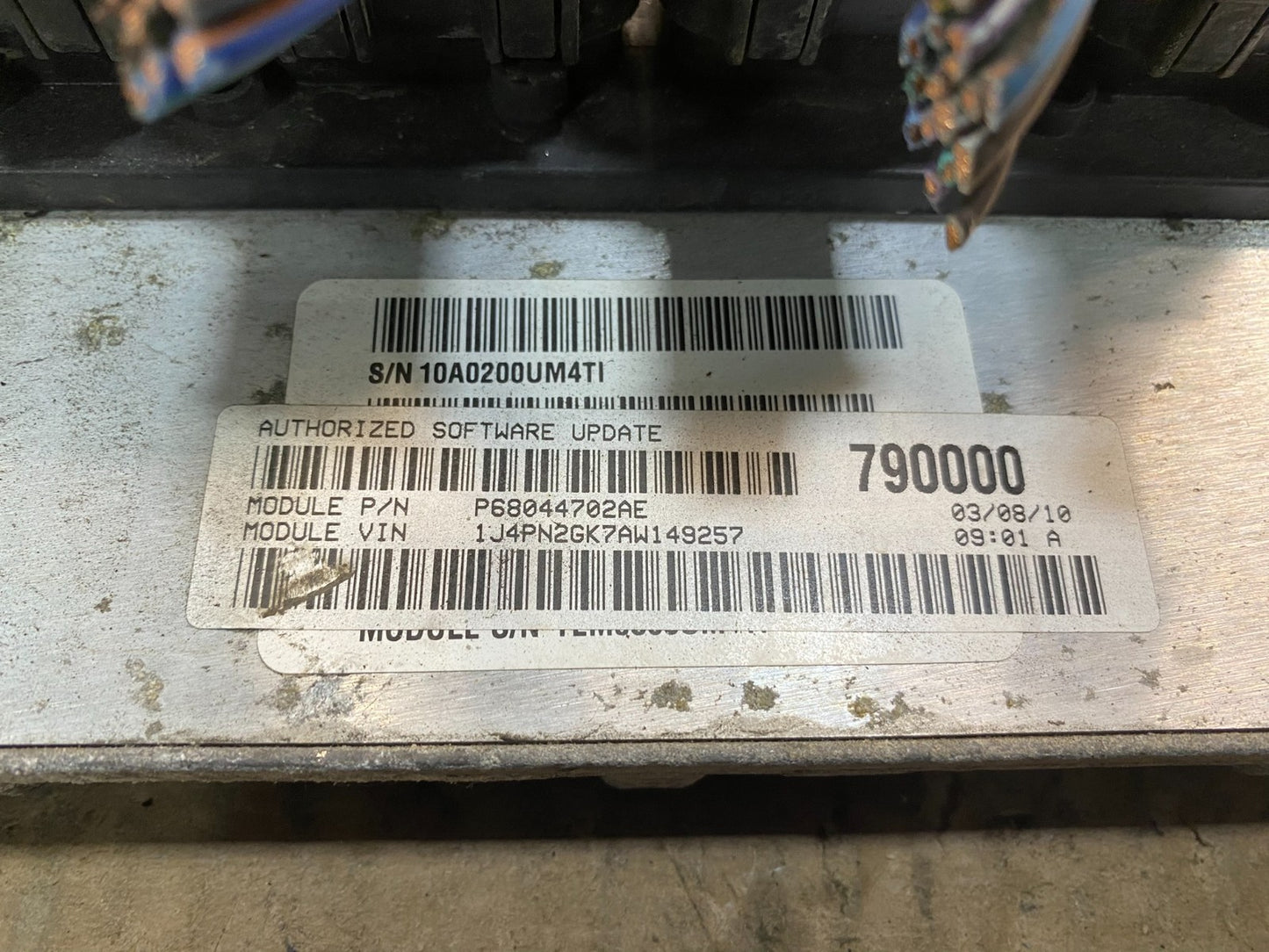 2010 Jeep Liberty Nitro 3.7L Engine Control Unit ECU ECM p68044702AE AE8050 DW2