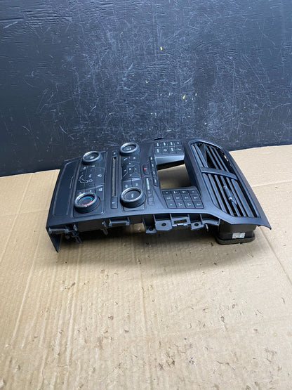 2016-2018 Ford Explorer Radio Heater Climate A/C Control Bezel Trim AC9463 DG2
