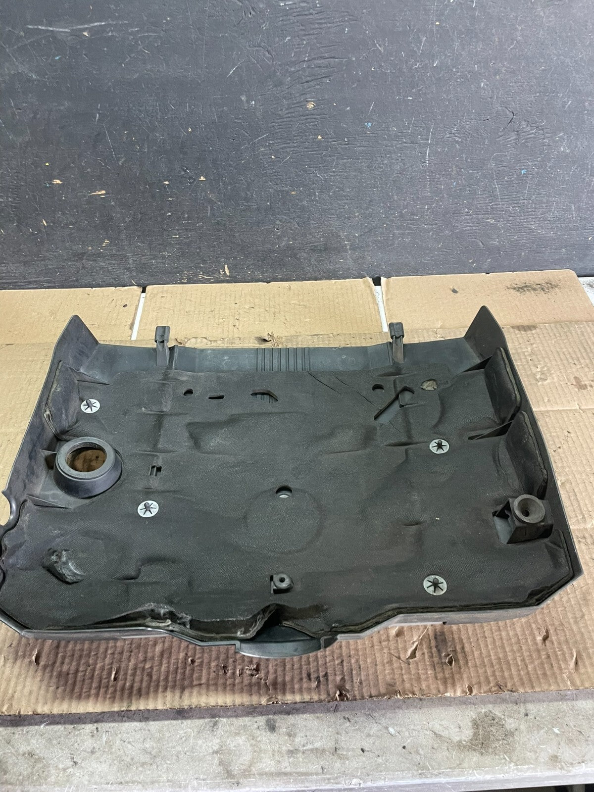 2008 to 2012 Cadillac CTS 3.6L Plastic Engine Cover Shield M2661 PS4