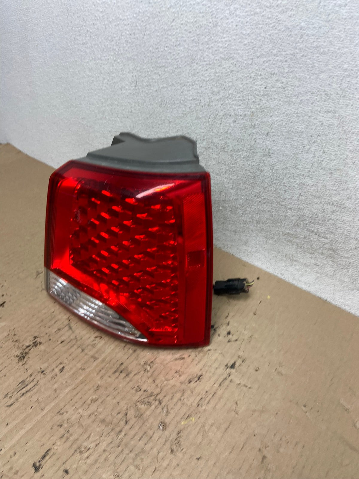 2010 2011 2012 Kia Sorento Right Passenger RH Side Tail Light AF5949 LK1