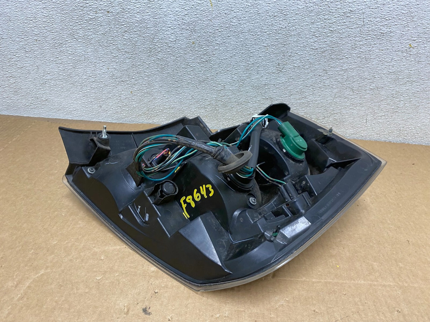 2013 2014 2015 Nissan Sentra Left Driver Side Tail Light F8643 PS8