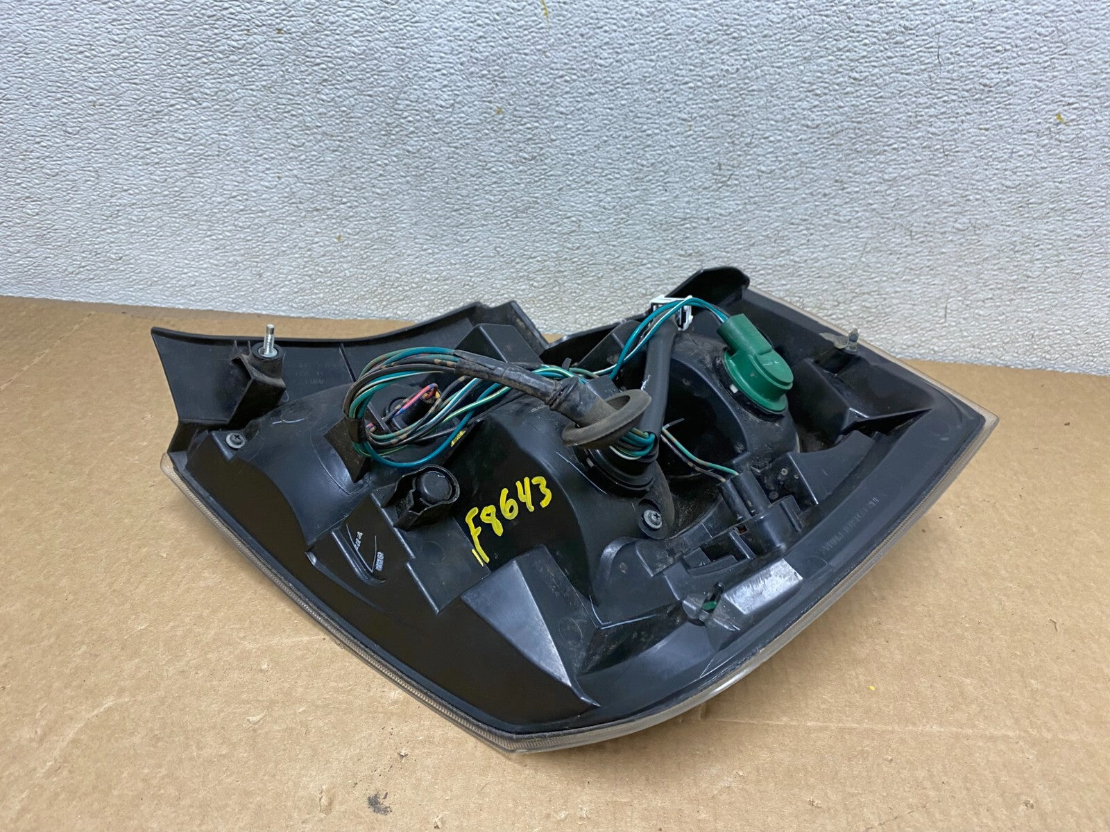 2013 2014 2015 Nissan Sentra Left Driver Side Tail Light F8643 PS8