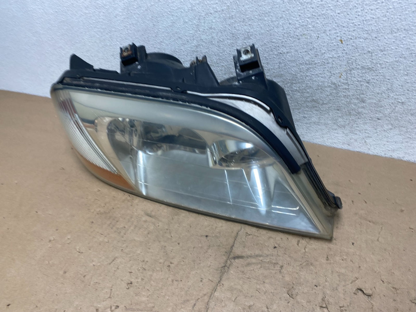 2001 to 2003 Acura MDX Passenger Right RH Headlight AG5553 DW1