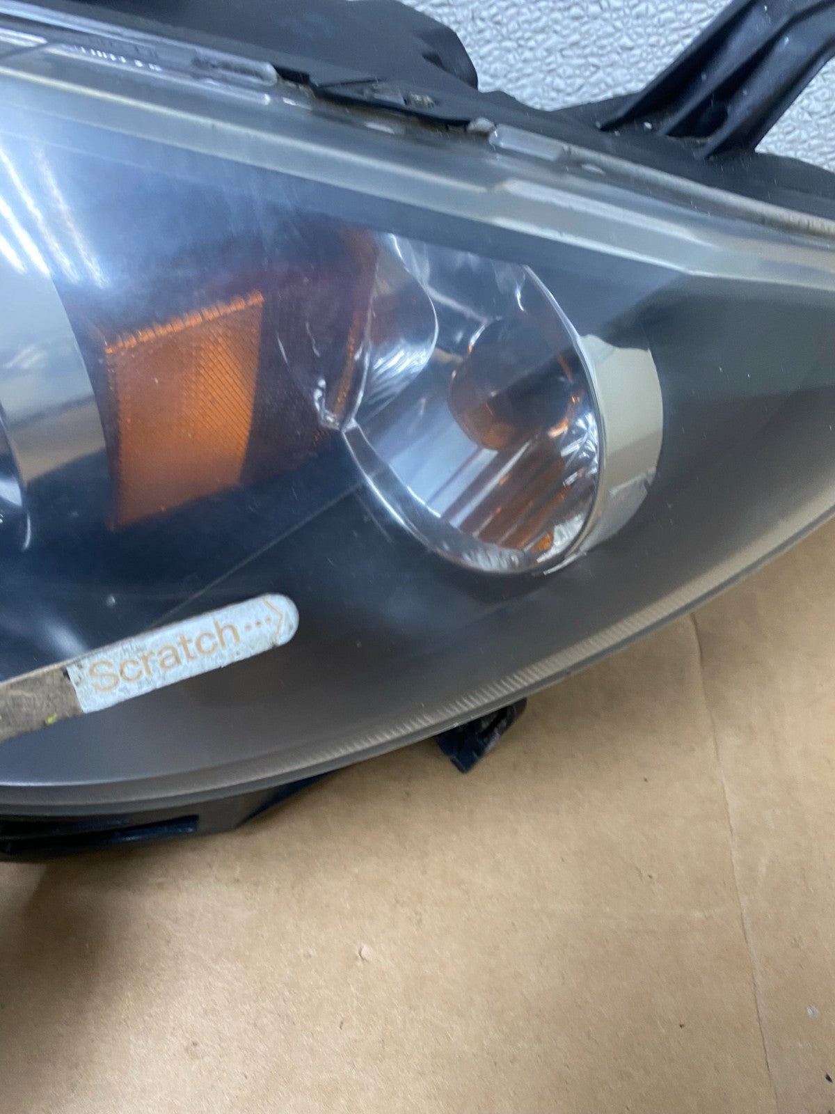 2004 to 2009 Mazda 3 Sedan Left+Right Side Halogen Headlights X5018 DW6