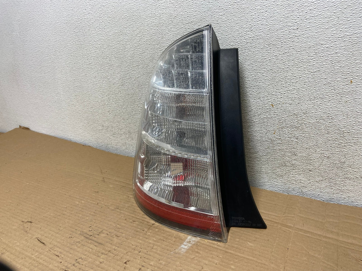 2006 2007 2008 2009 Toyota Prius Tail Light Left Driver LH AG9023 LK2