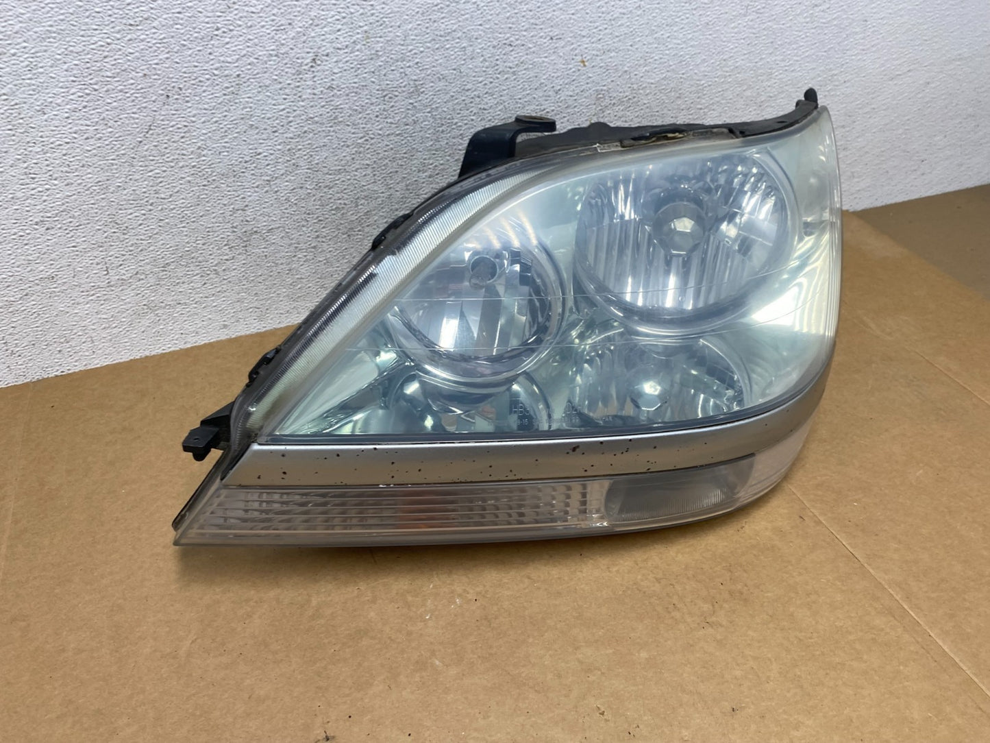 2001 2002 2003 Lexus RX300 Left Driver Headlight Xenon HID AE2907 DW2