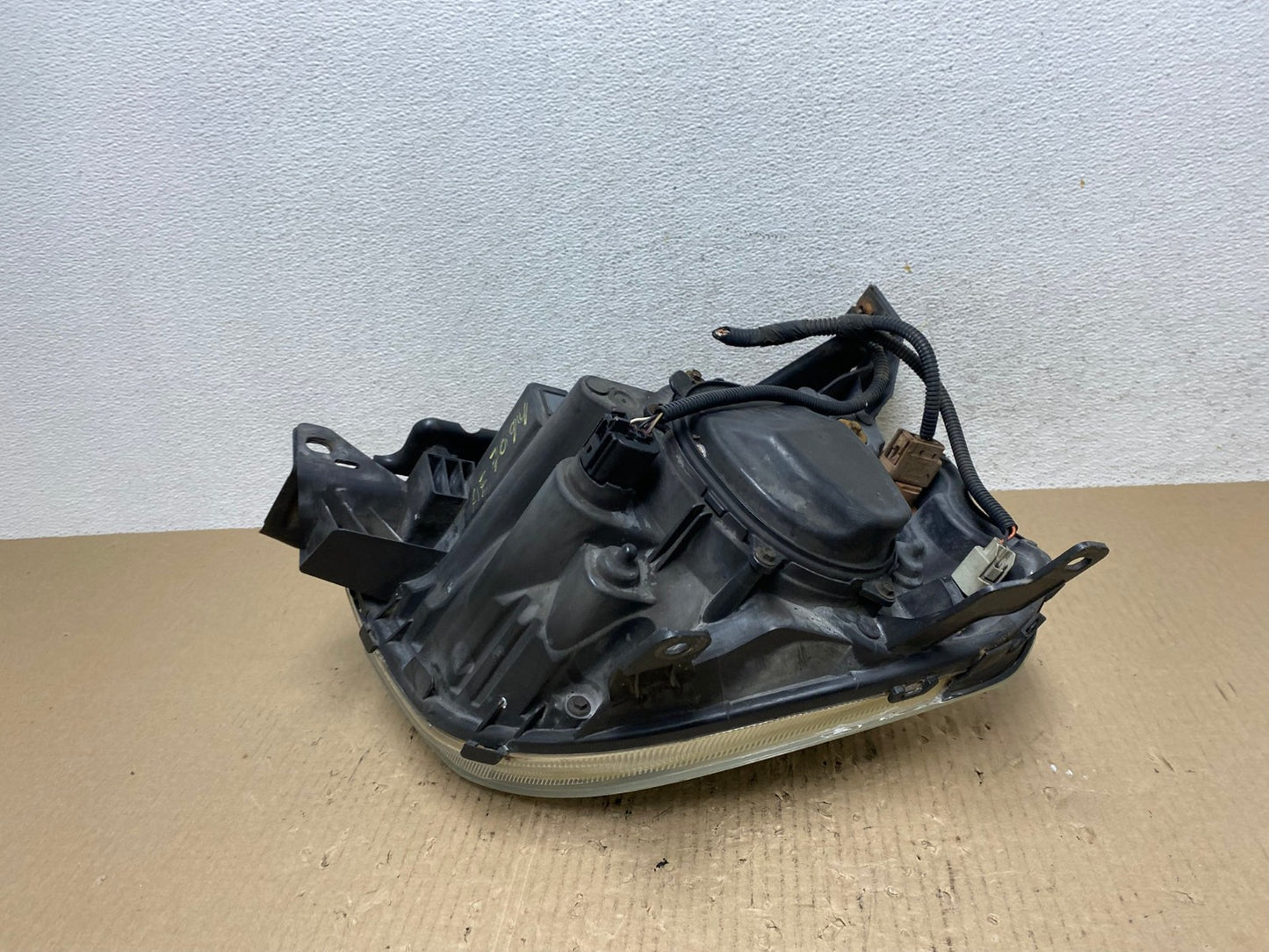 2005 2006 2007 Mercury Montego Left Driver LH Side Headlight Xenon HID AE7094 LK6