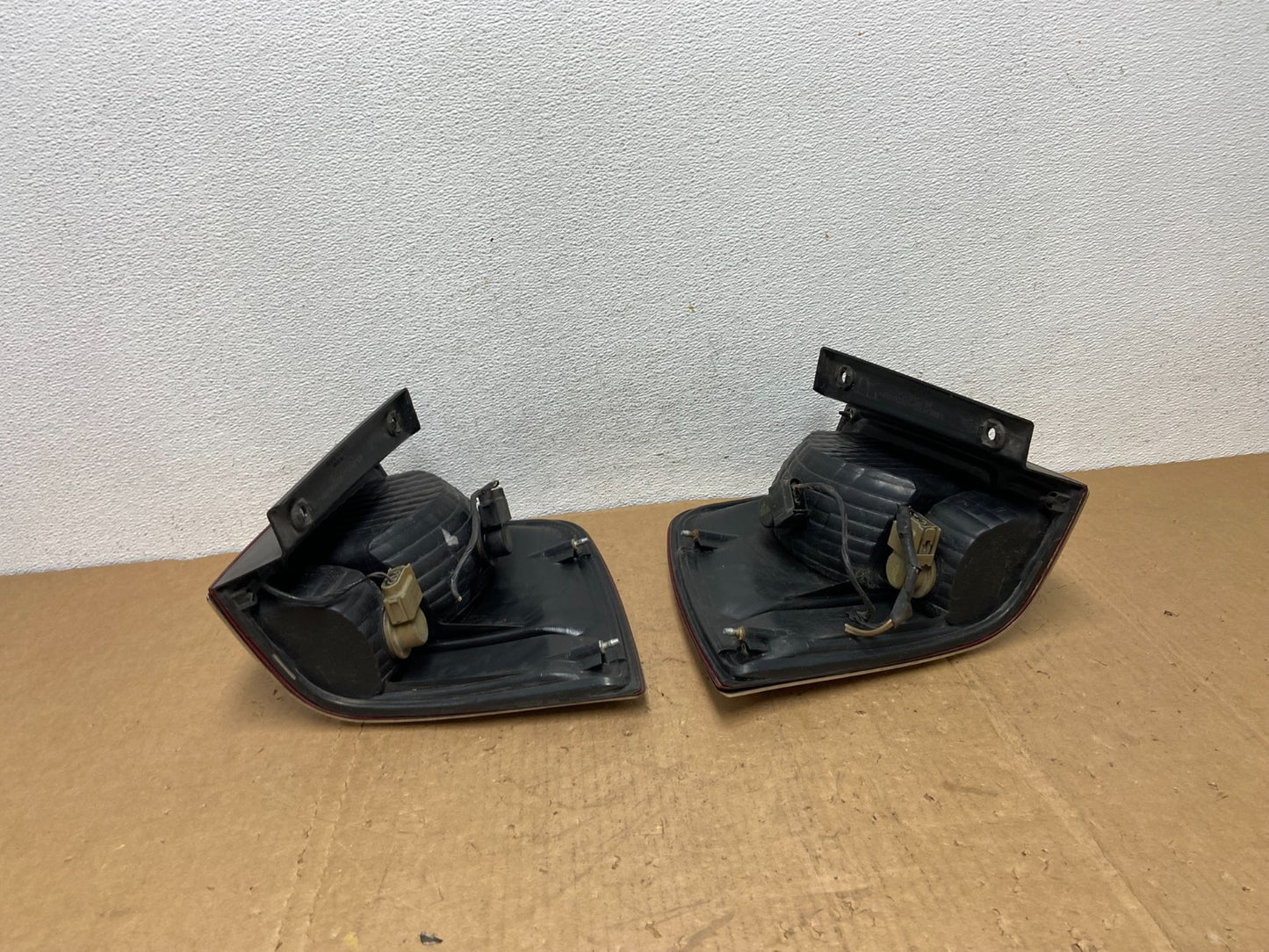 2003 2004 2005 2006 Ford Expedition Left+Right Tail Lights AD1341 DW10