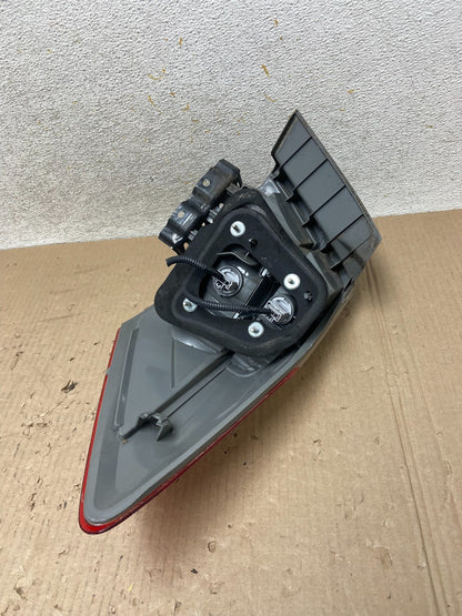 2013 to 2015 Honda Accord Sedan Left Driver LED Tail light AI9677 LK4