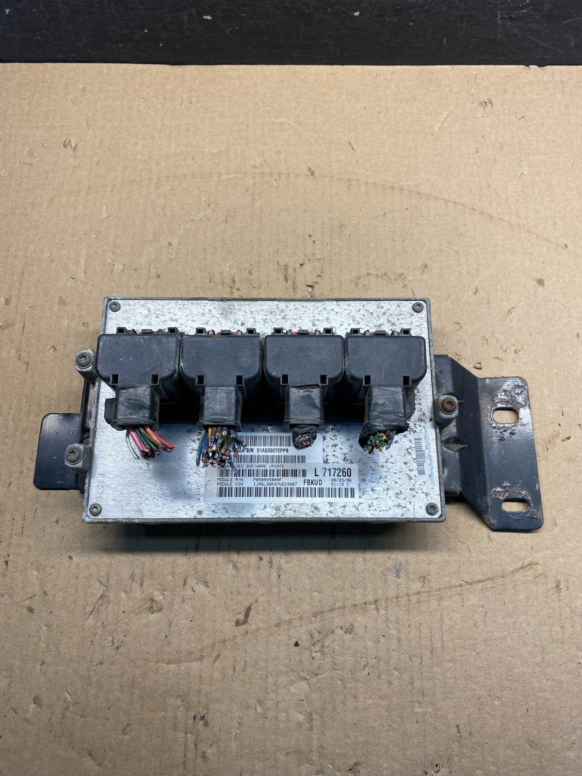 2007 Jeep Liberty Nitro 3.7L Engine Control Unit ECU ECM ah4664 DG0