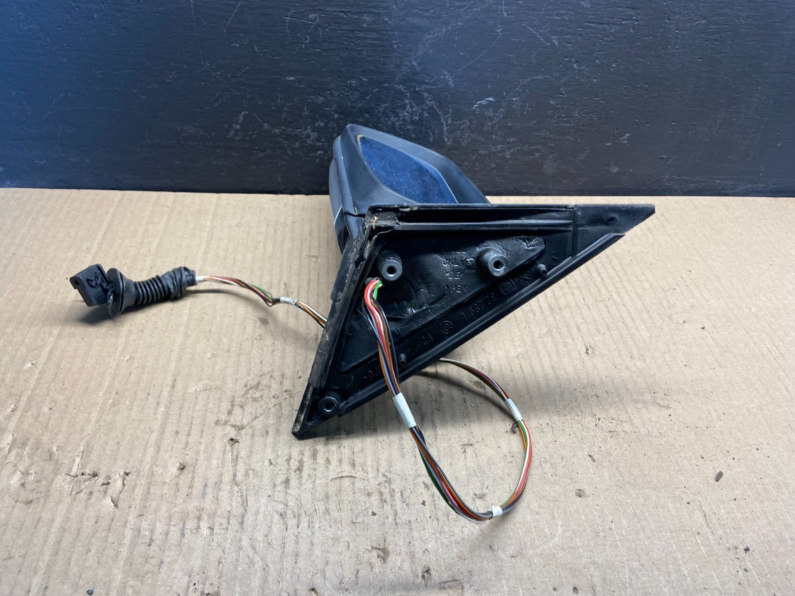 2001 to 2006 BMW 325i Left Driver LH Side View Door Mirror AC0547 MS4