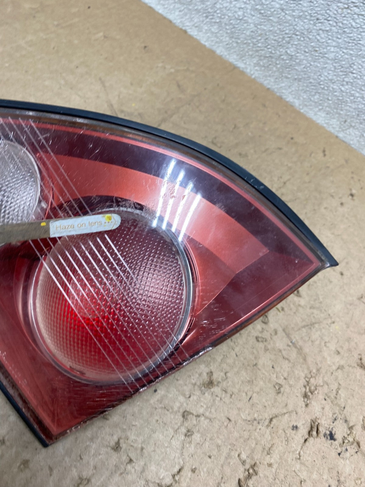 1999 - 2001 Lexus RX300 Right Passenger Side Rear Inner Tail Light Oem X2239 DW5