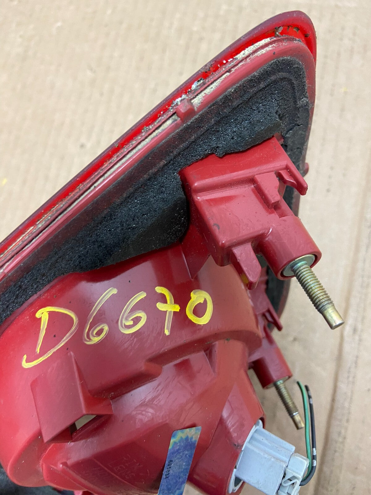 2004 2005 2006 Mazda 3 Sedan Left Driver LH Side Tail Light inner OEM D66707