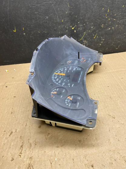 1996 to 2002 Chevrolet Express Speedometer Cluster Gauge U4697 DG2