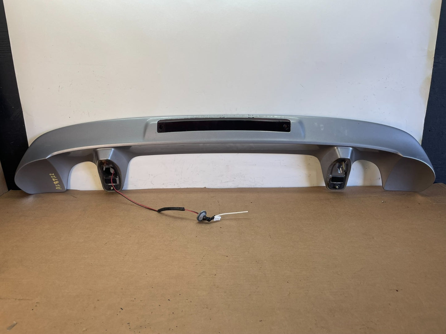 2001 to 2007 Toyota Sequoia 3RD Brake Light Spoiler Wing AF8722 DG5