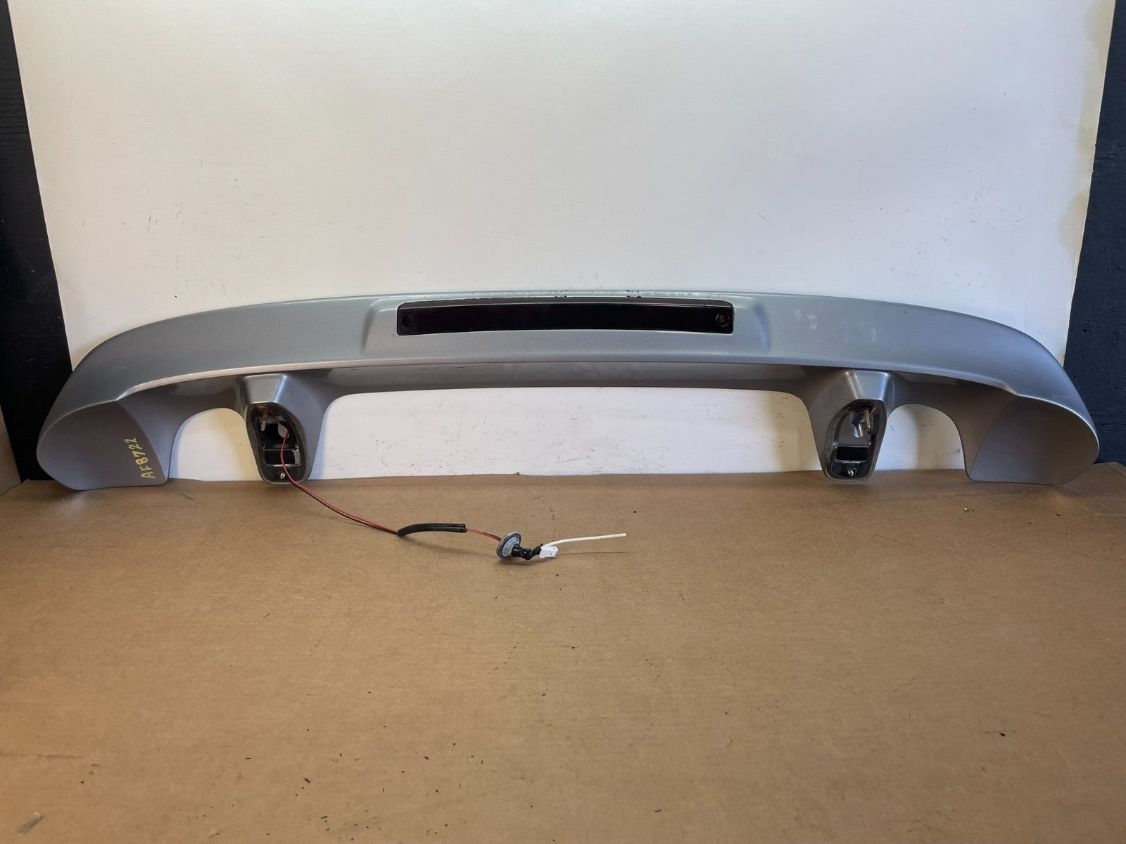 2001 to 2007 Toyota Sequoia 3RD Brake Light Spoiler Wing AF8722 DG5